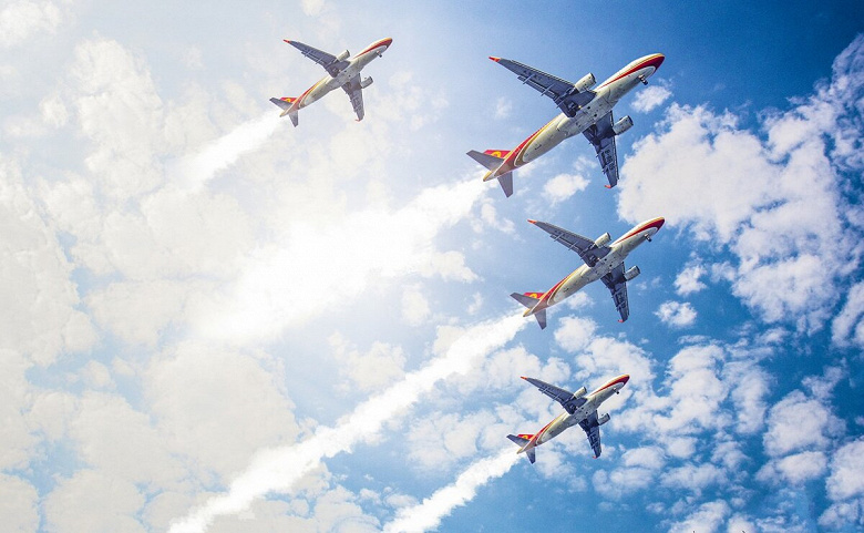 Российские авиакомпании будут рассчитываться за самолёты с недружественными странами в рублях: счета уже открыты